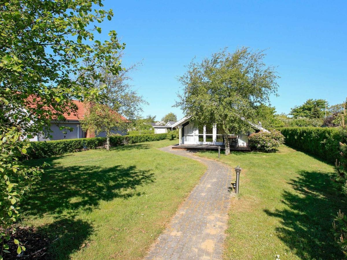 5 Person Holiday Home In Esbjerg V Zimmer foto