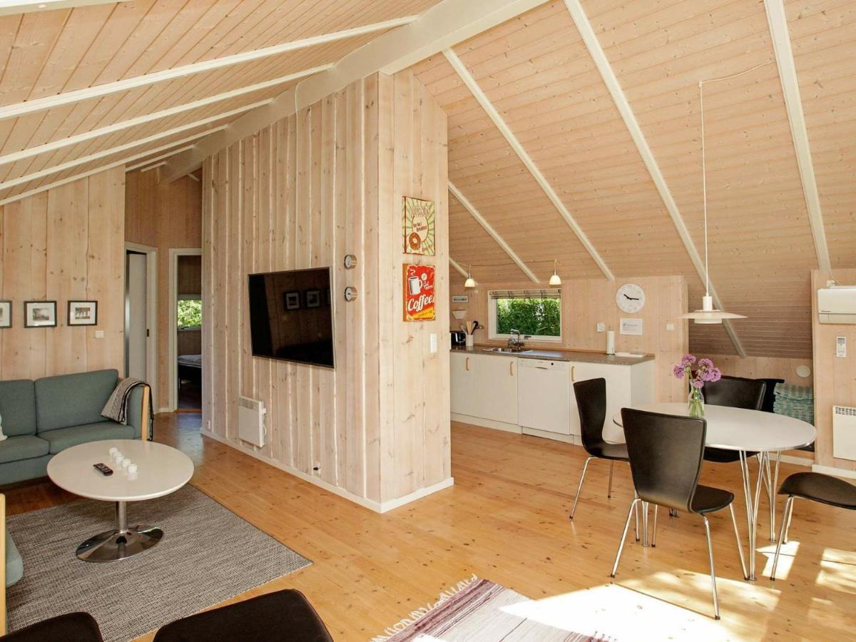 5 Person Holiday Home In Esbjerg V Exterior foto